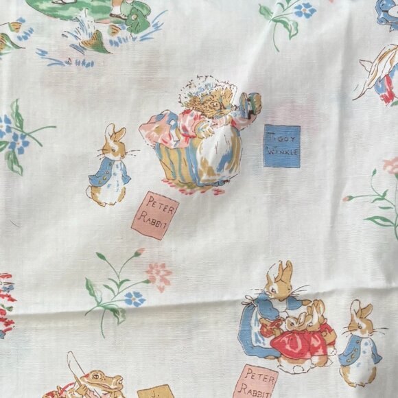 Other - Vintage 80s Peter Rabbit Fabric, 72inX43in